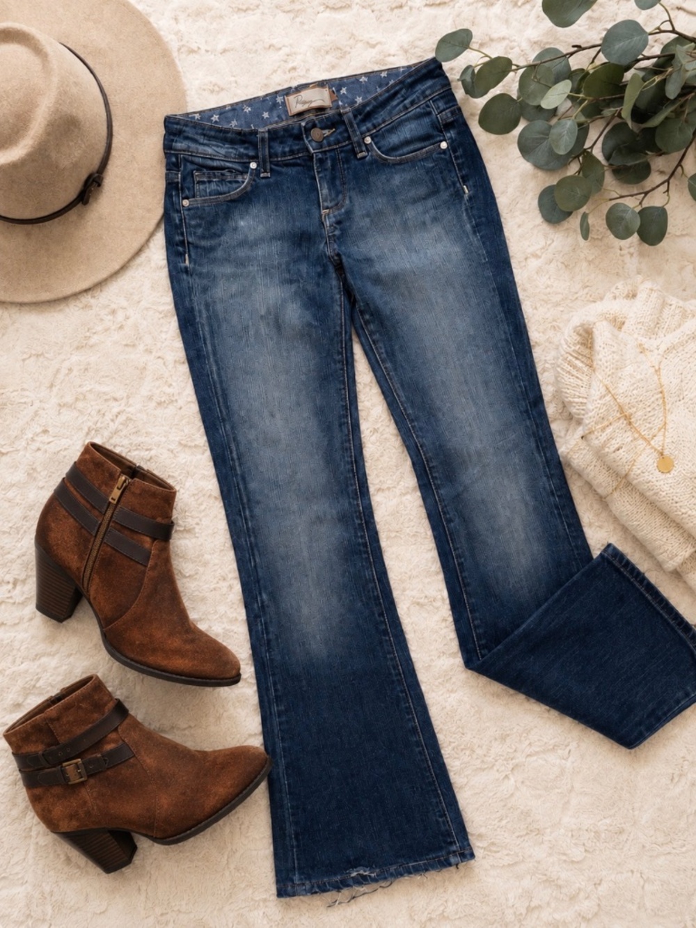 PAIGE Benedict Canyon Premium Denim Bootcut Jeans | Size 24